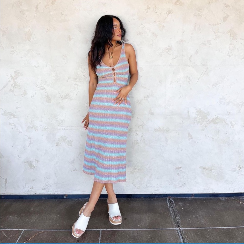 MISA Los Angeles Rosita Midi-Dress XS-S fit Metallic REVOLVE